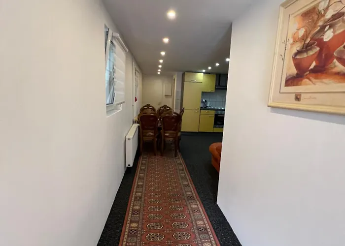 Hafenurlaub In Zentraler Ferienwohnung