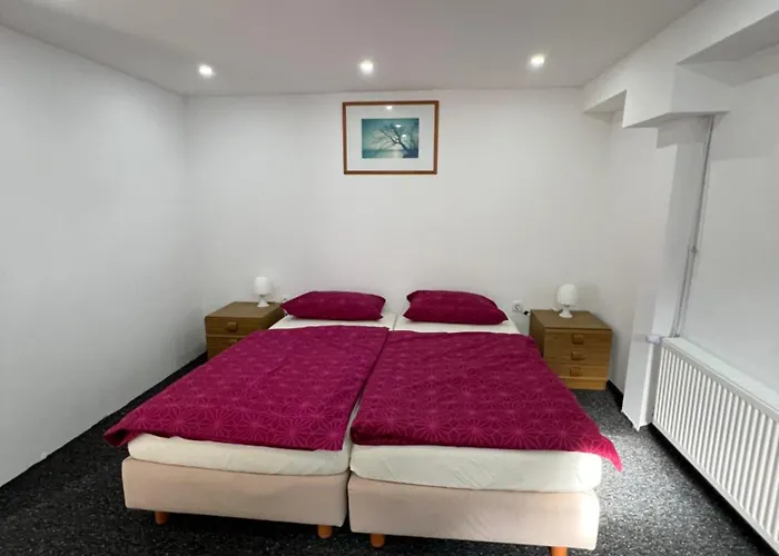 Hafenurlaub In Zentraler Ferienwohnung